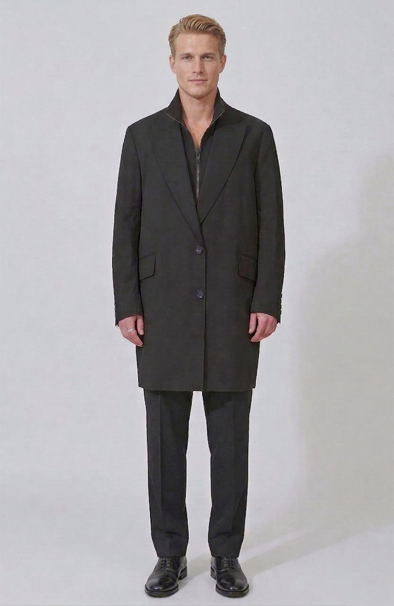 FOX BLACK WATER RESISTANT TOPCOAT - MENS - Cardinal of Canada - CA - FOX BLACK WATER RESISTANT TOPCOAT