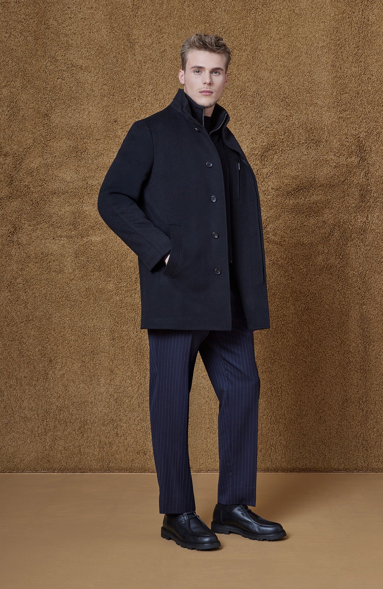 MONT - ROYAL BLACK WOOL & CASHMERE CAR COAT - Cardinal of Canada - CA - MONT - ROYAL BLACK WOOL & CASHMERE CAR COAT