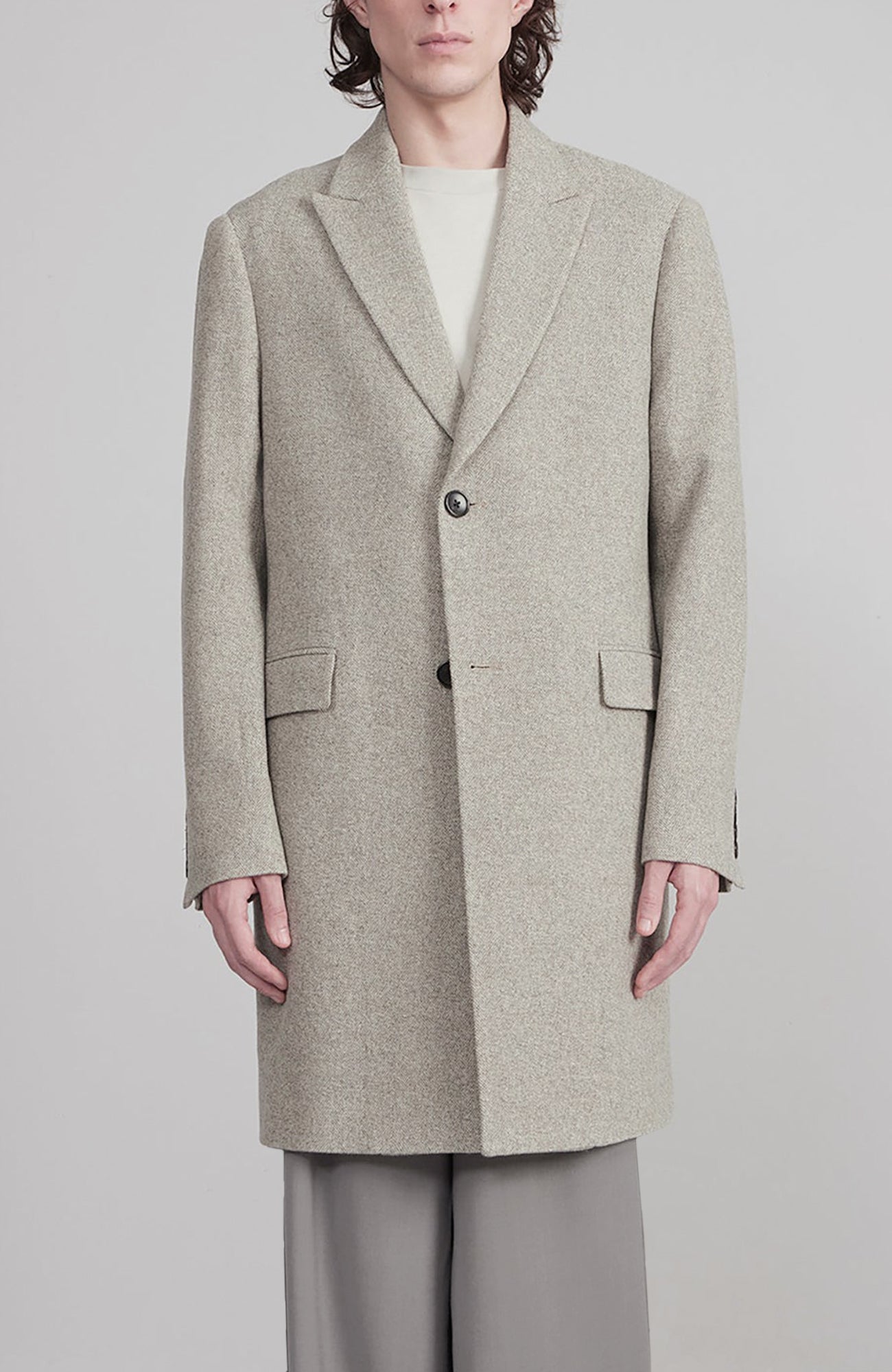 SUTTON HERRINGBONE WOOL & CASHMERE TOPCOAT - MENS - Cardinal of Canada - CA - SUTTON HERRINGBONE WOOL & CASHMERE TOPCOAT