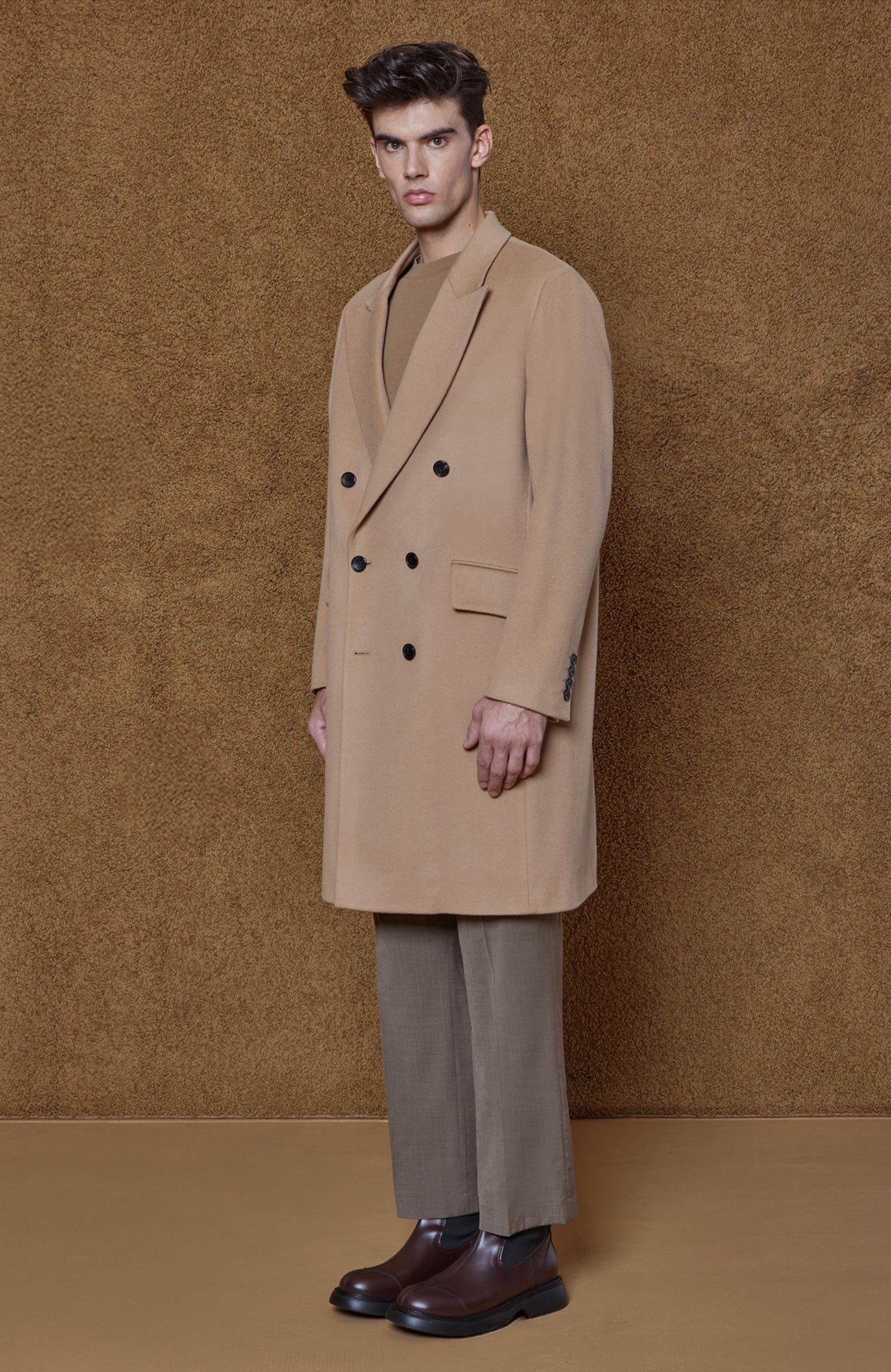 THOMAS WOOL & CASHMERE CAMEL OVERCOAT - Cardinal of Canada - CA - THOMAS WOOL & CASHMERE CAMEL OVERCOAT